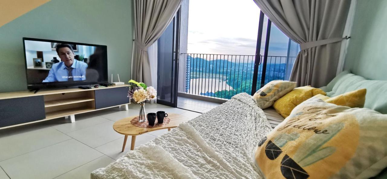 סרי קמבאנגן Astetica Pool & Lake View High Floor 100Mbps Wifi Netflix מראה חיצוני תמונה
